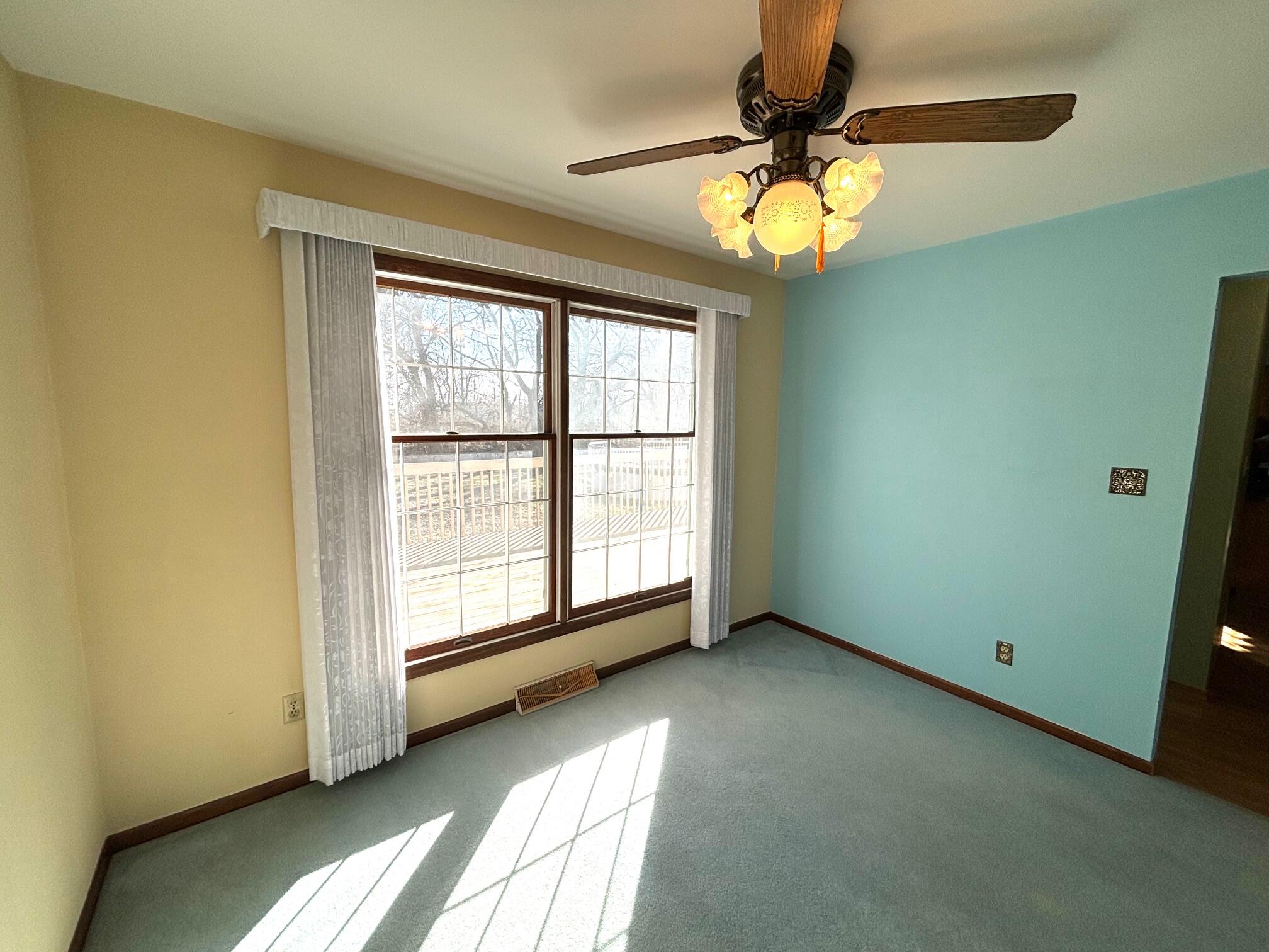 3863 Kingsway Drive, Crown Point, IN 46307; Image #12