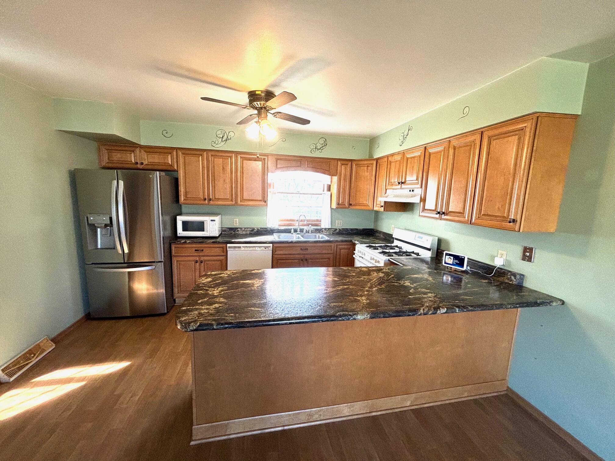 3863 Kingsway Drive, Crown Point, IN 46307; Image #4