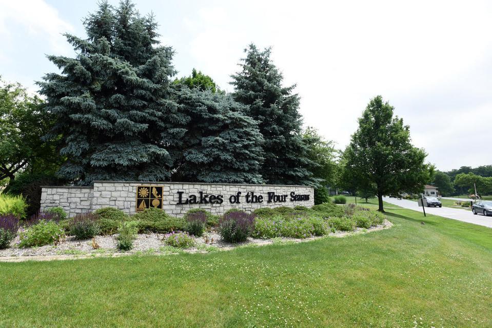 3863 Kingsway Drive, Crown Point, IN 46307; Image #42