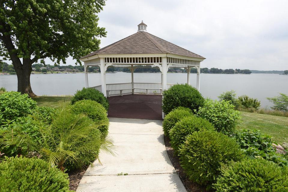 3863 Kingsway Drive, Crown Point, IN 46307; Image #48