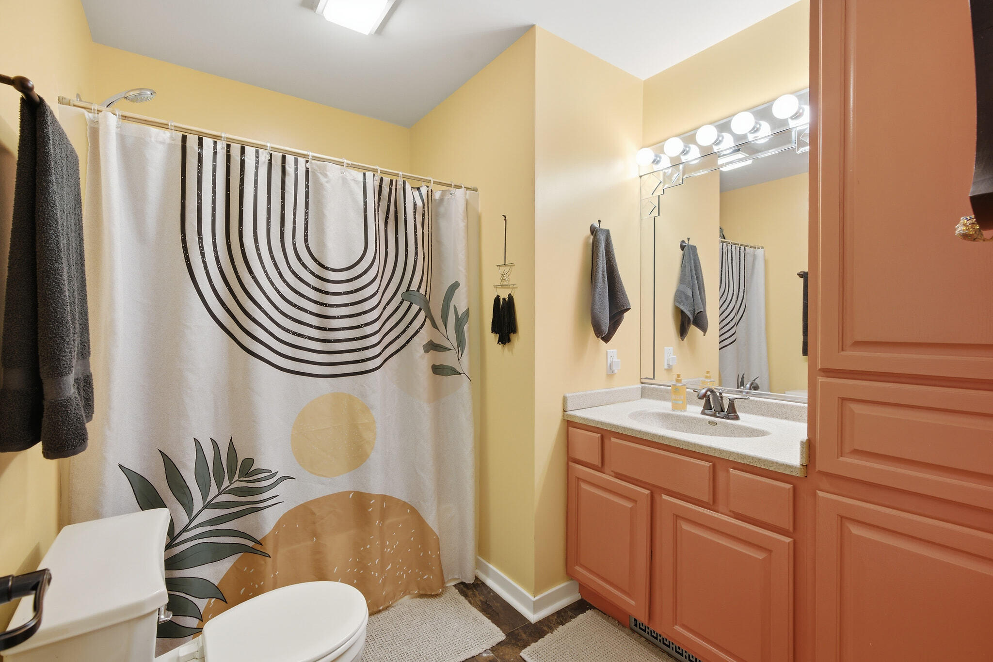 2770 Tulip Lane, Hobart, IN 46342; Image #18