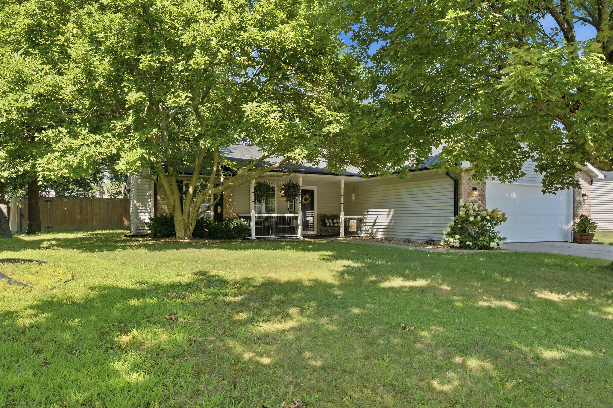 2770 Tulip Lane, Hobart, IN 46342; Image #2