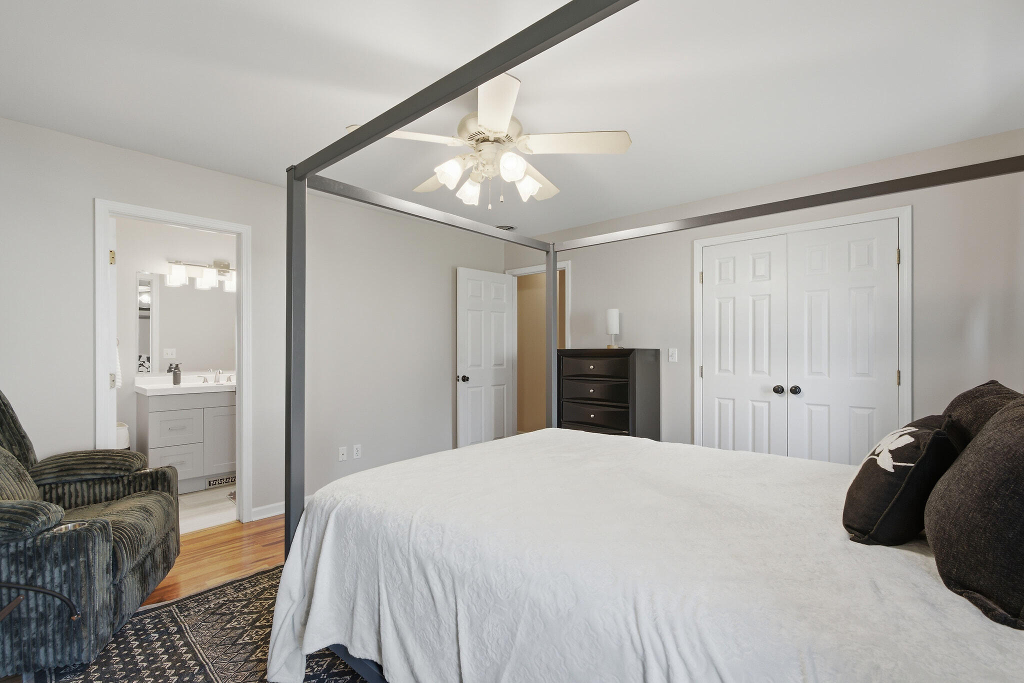 2770 Tulip Lane, Hobart, IN 46342; Image #20