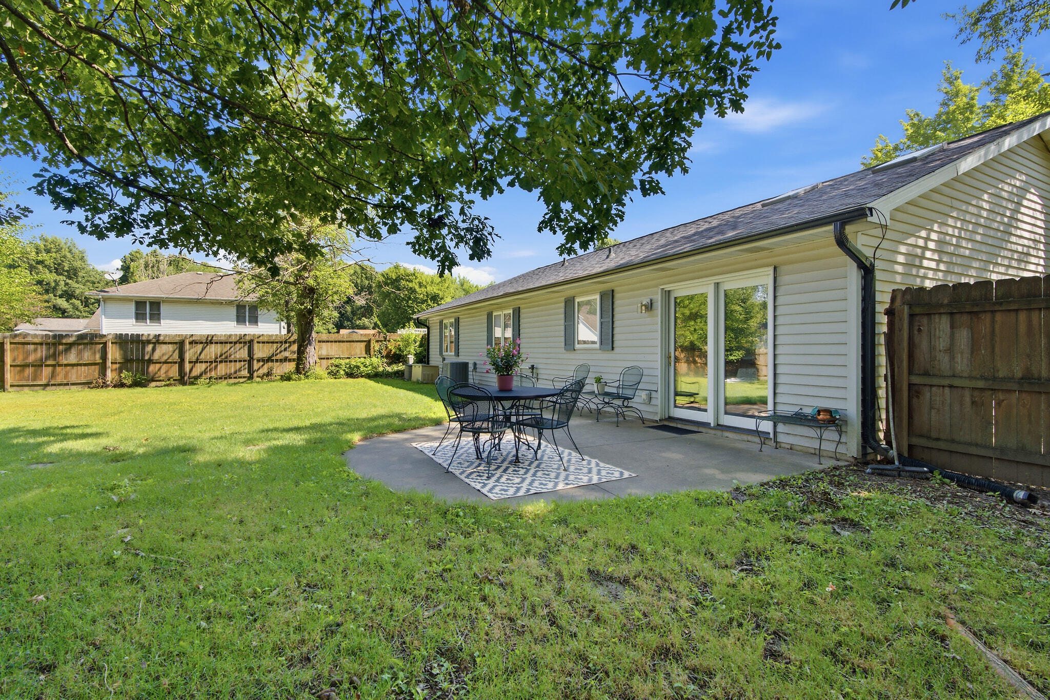 2770 Tulip Lane, Hobart, IN 46342; Image #28