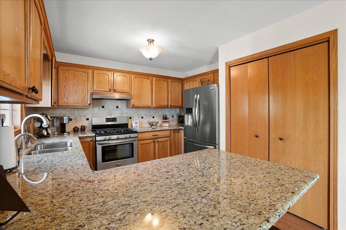9204 Bryan Lane, Crown Point, IN 46307; Image #12