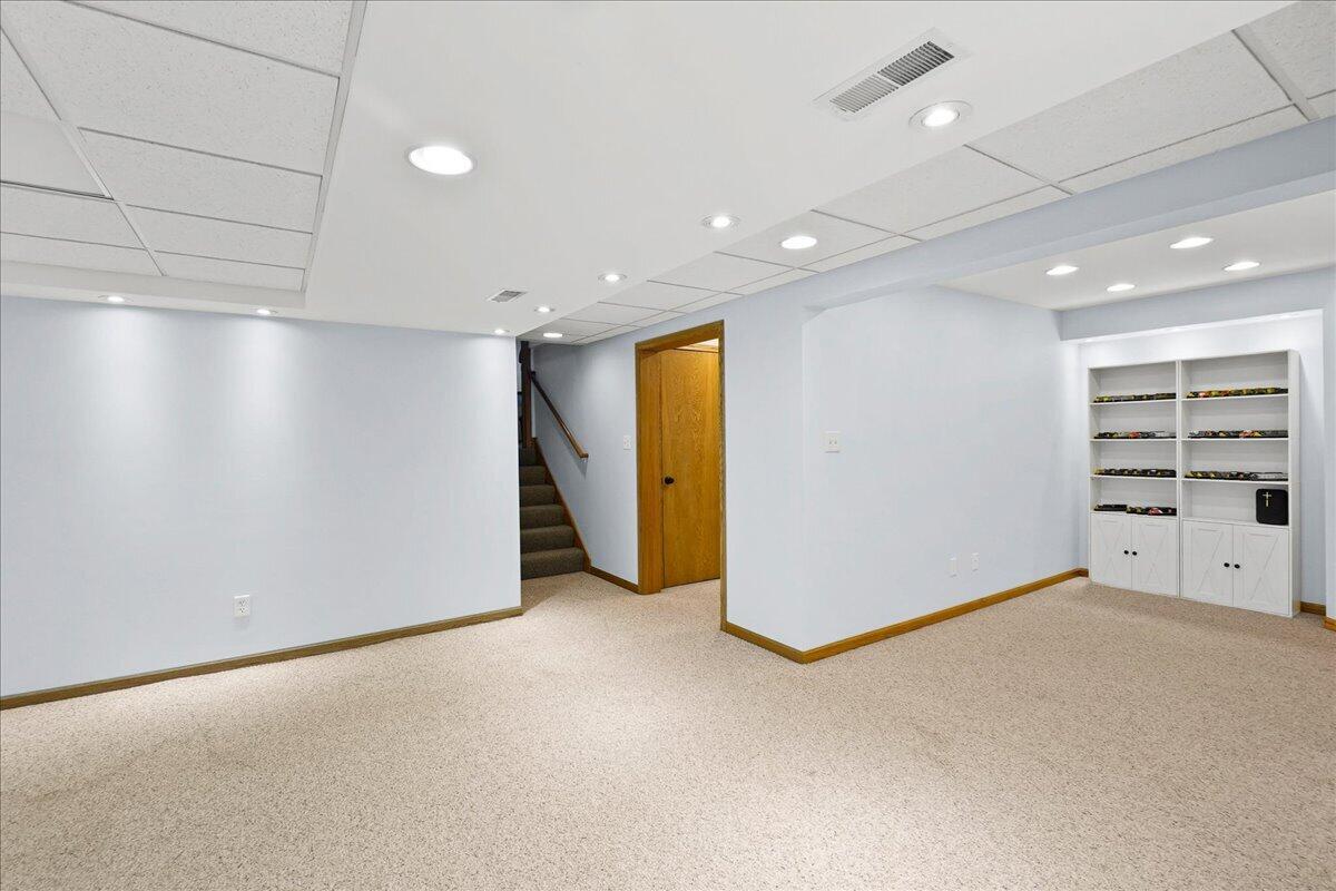 9204 Bryan Lane, Crown Point, IN 46307; Image #32