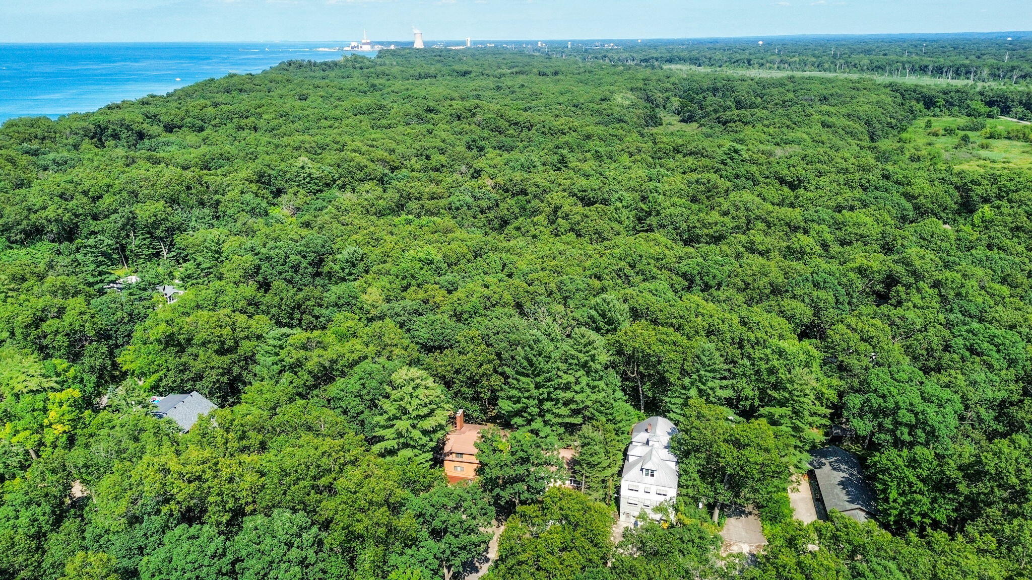 31 S Lake Shore County Road, Beverly Shores, IN 46301; Image #25