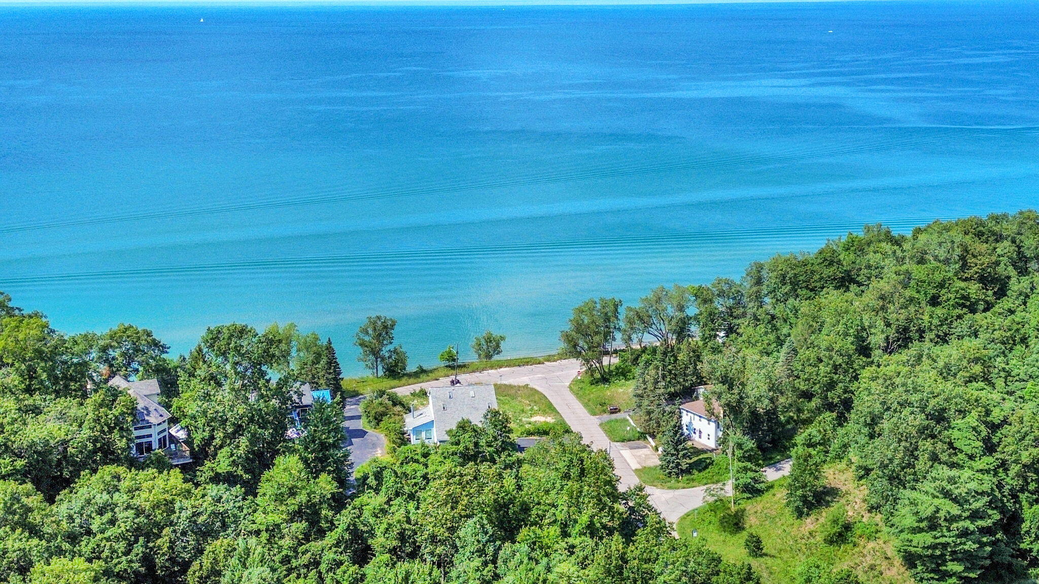 31 S Lake Shore County Road, Beverly Shores, IN 46301; Image #27