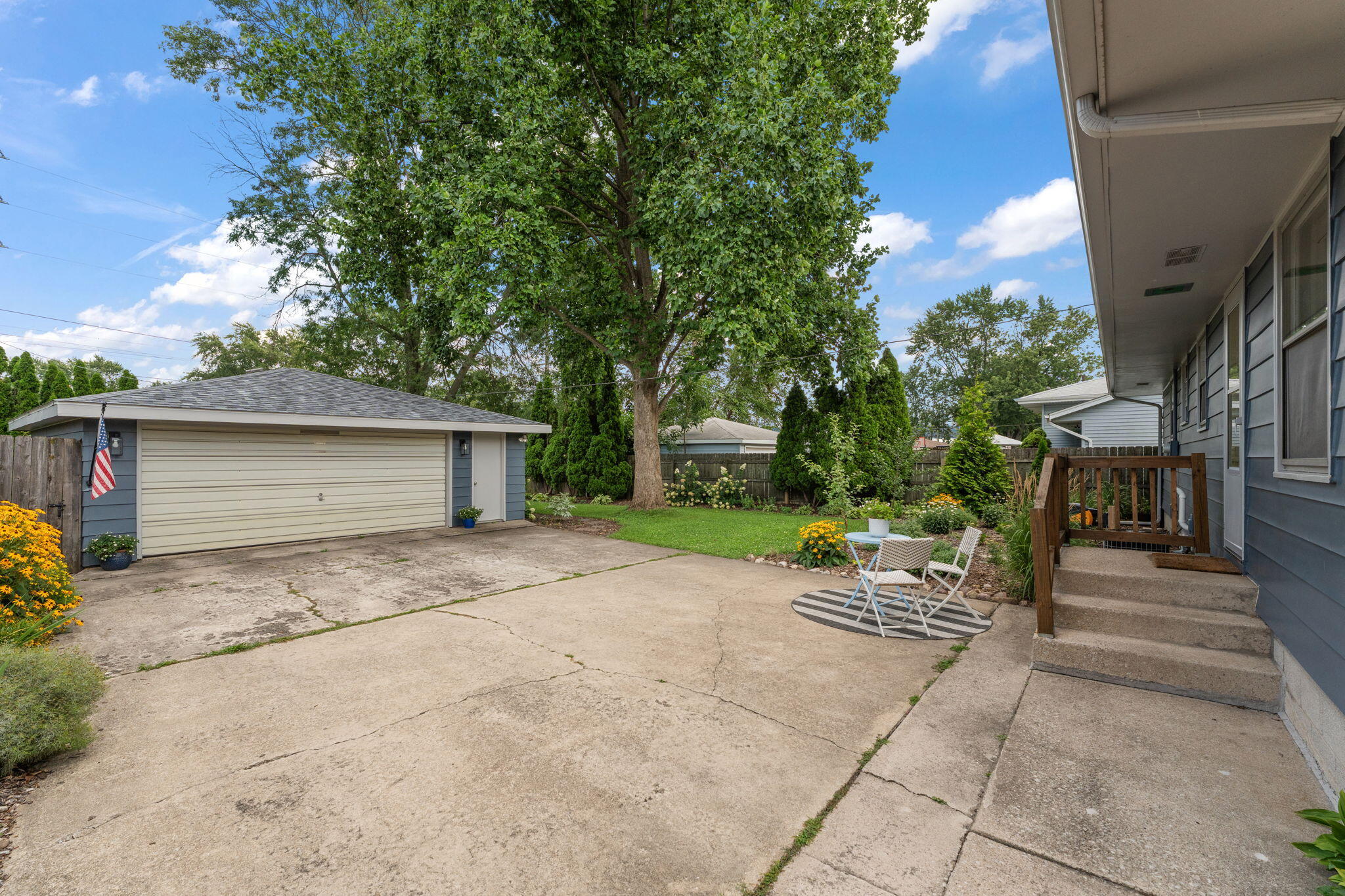 8711 Manor Avenue, Munster, IN 46321; Image #19