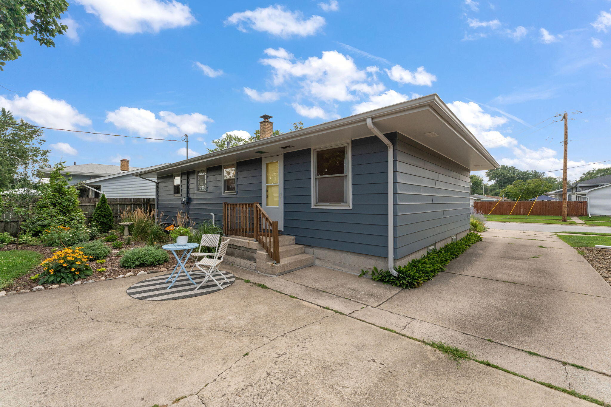 8711 Manor Avenue, Munster, IN 46321; Image #20