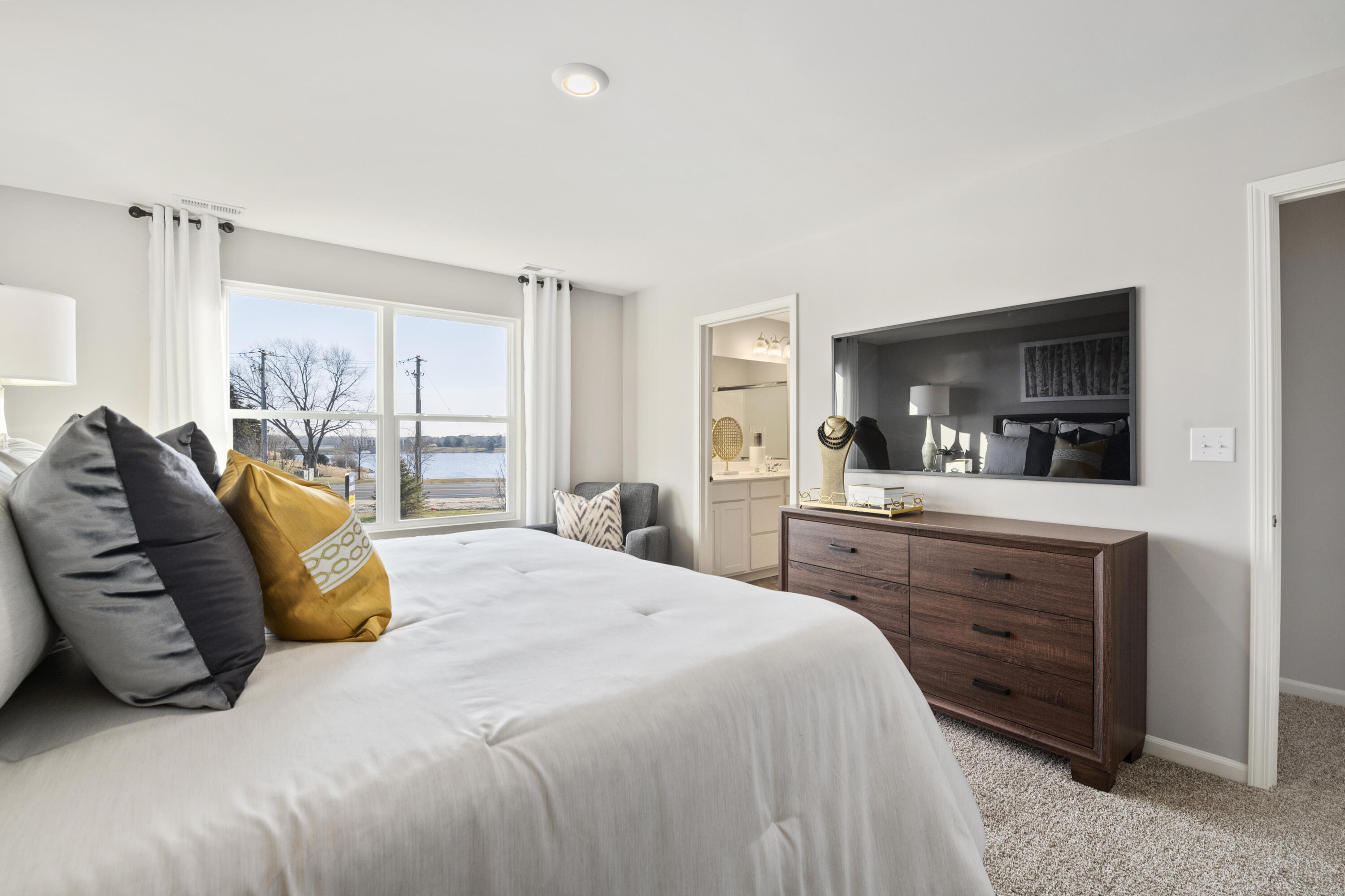 244 Cressmoor Boulevard, Hobart, IN 46342; Image #8