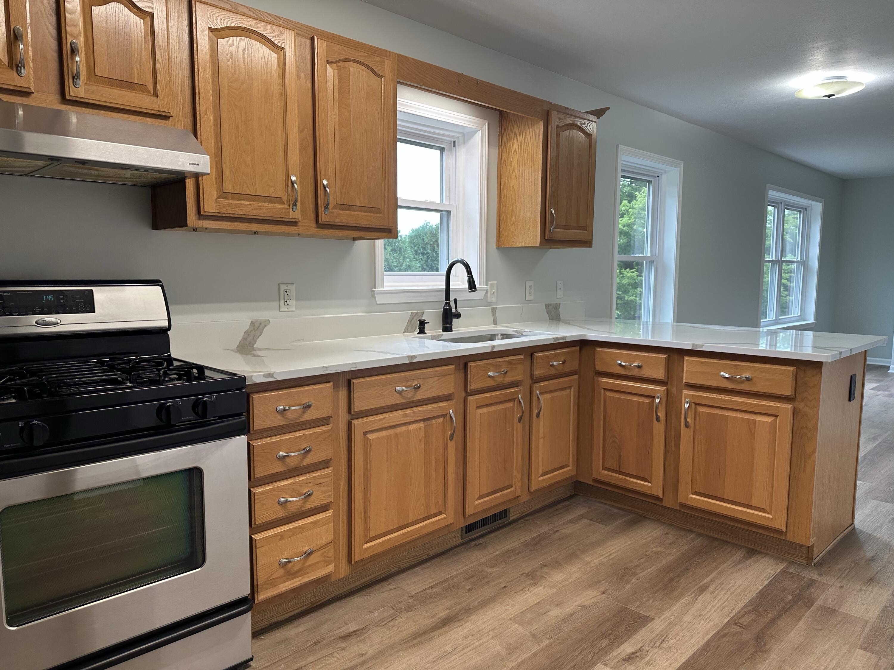 11877 N 600 W, DeMotte, IN 46310; Image #11