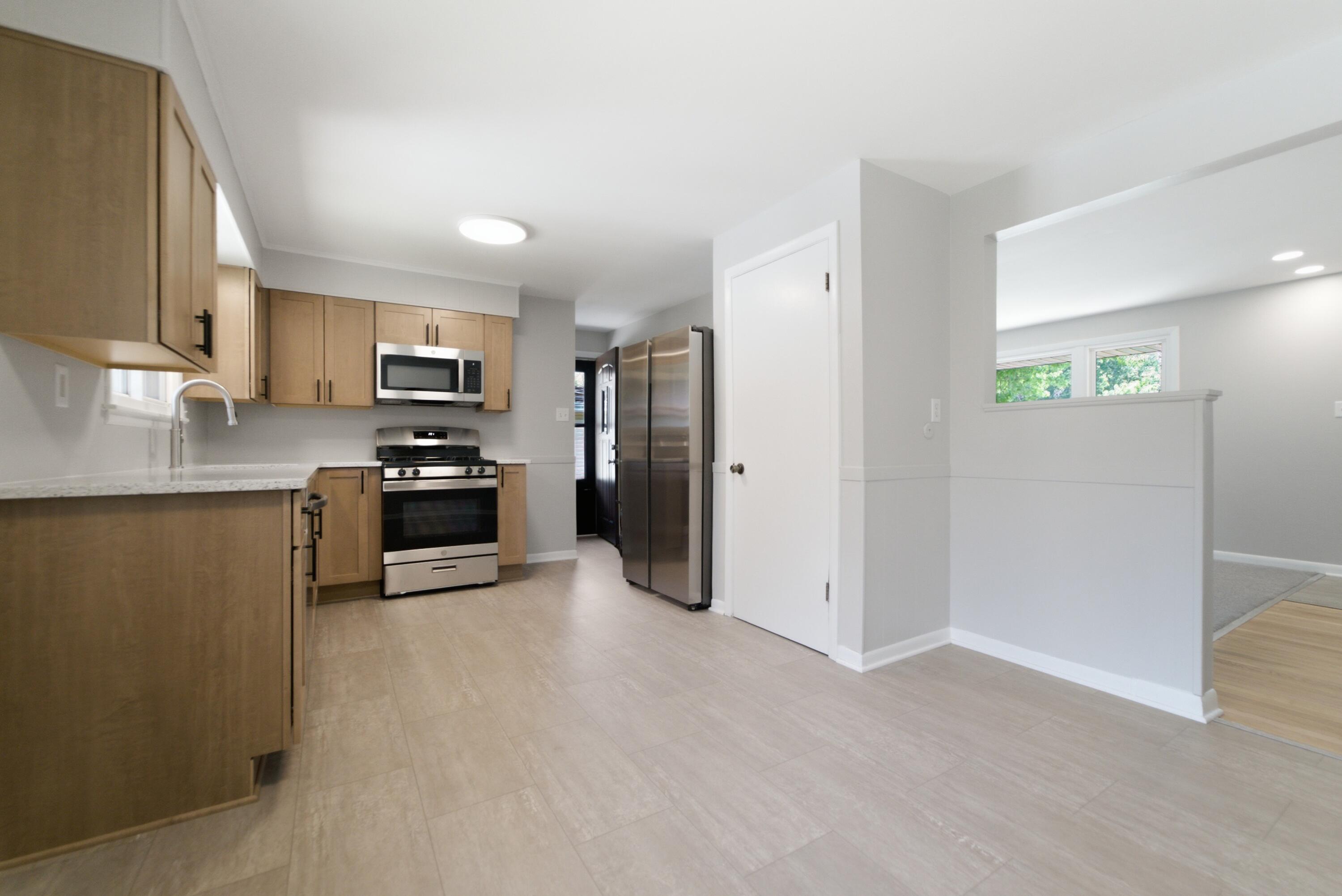 322 Oriole Avenue, Crown Point, IN 46307; Image #8