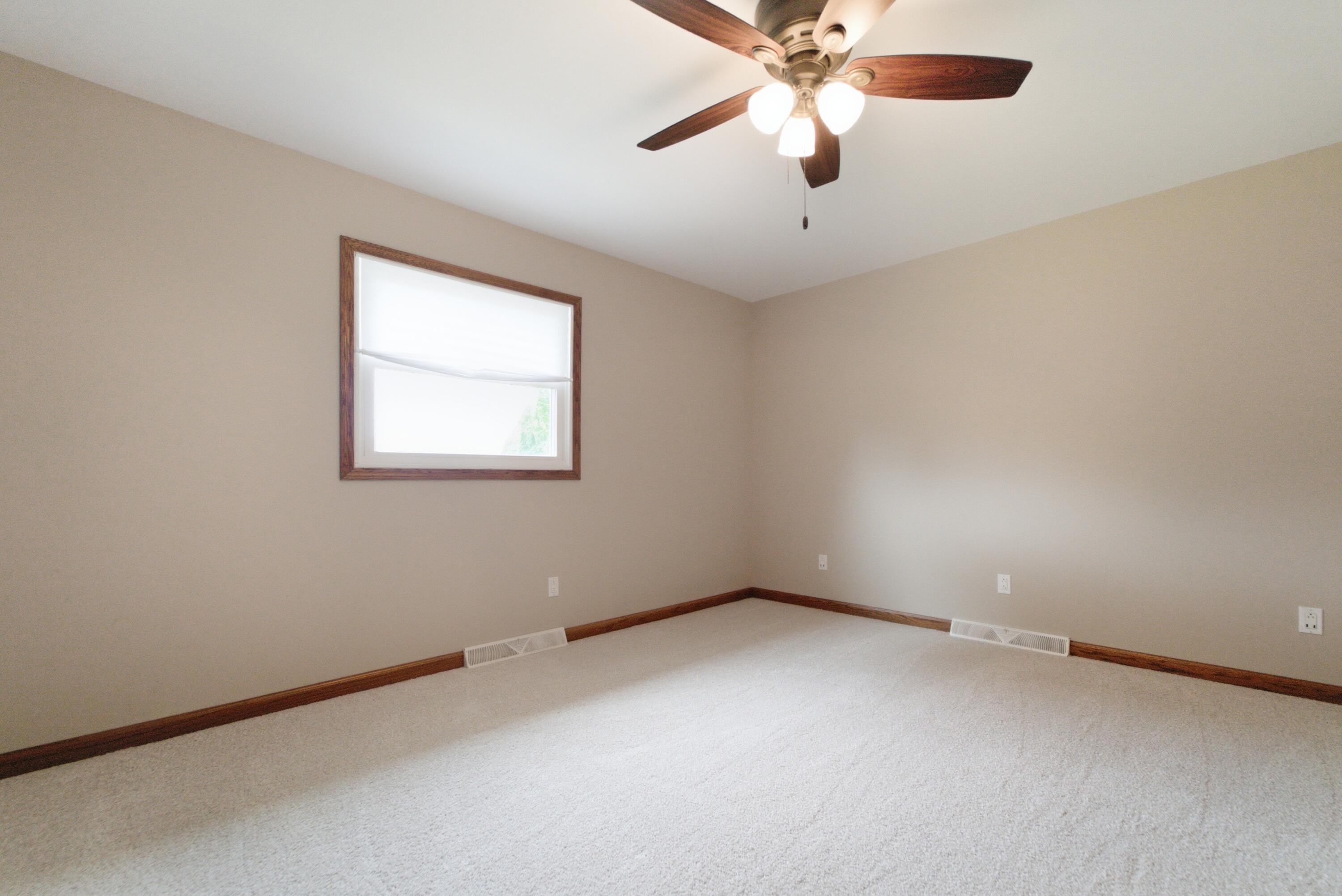 954 Chippewa Drive, Crown Point, IN 46307; Image #15