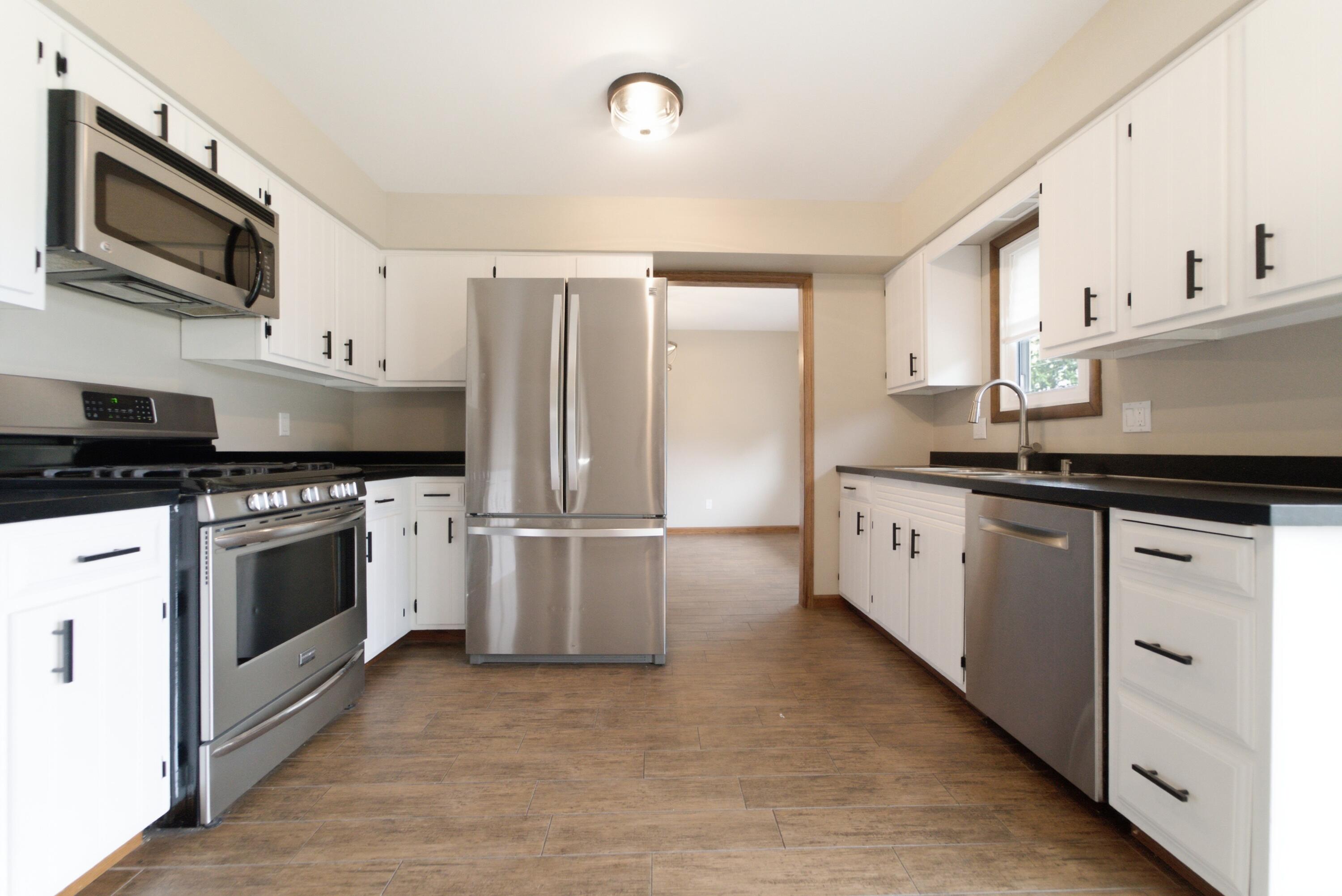 954 Chippewa Drive, Crown Point, IN 46307; Image #6