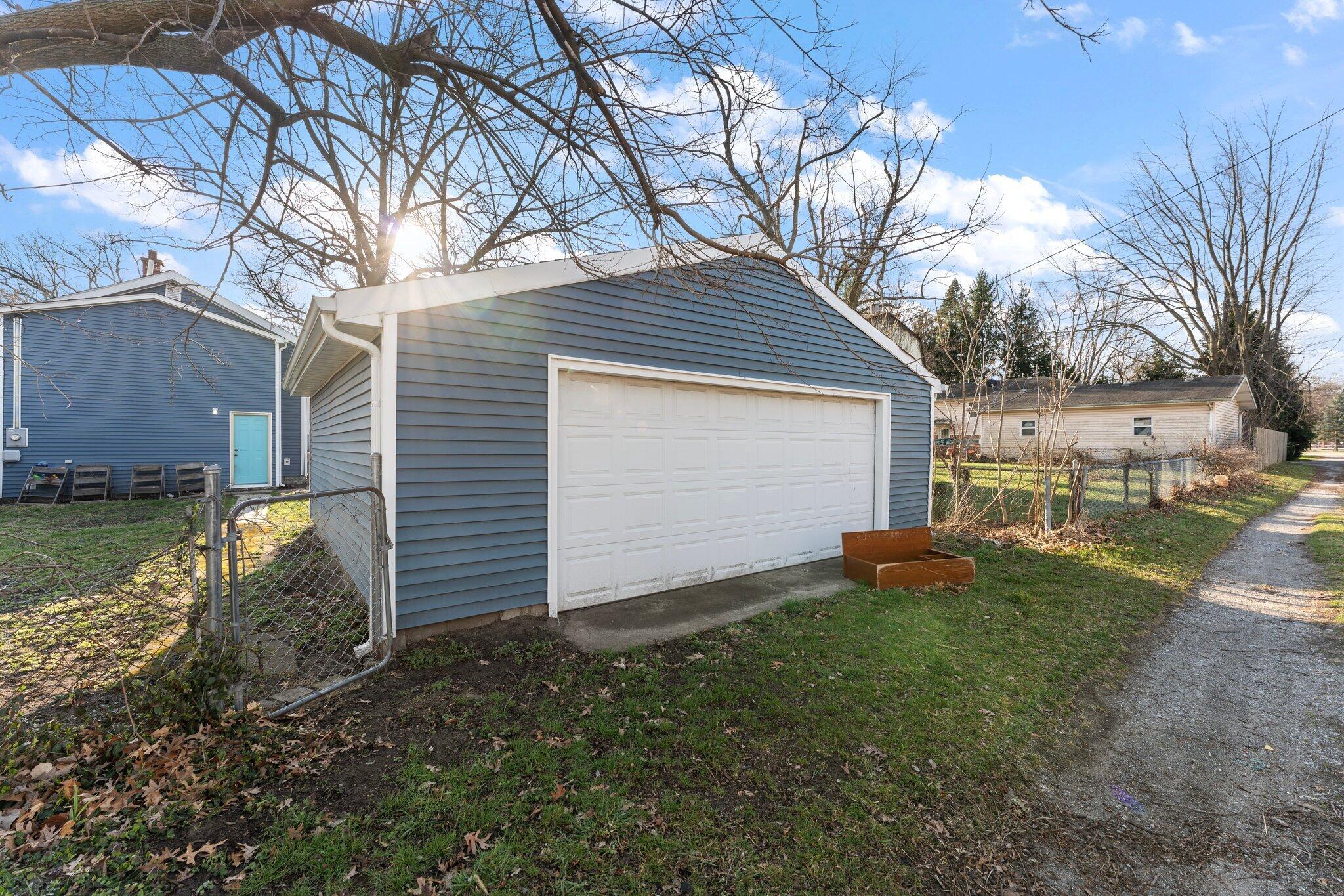 2852 Clay Street, Lake Station, IN 46405; Image #14