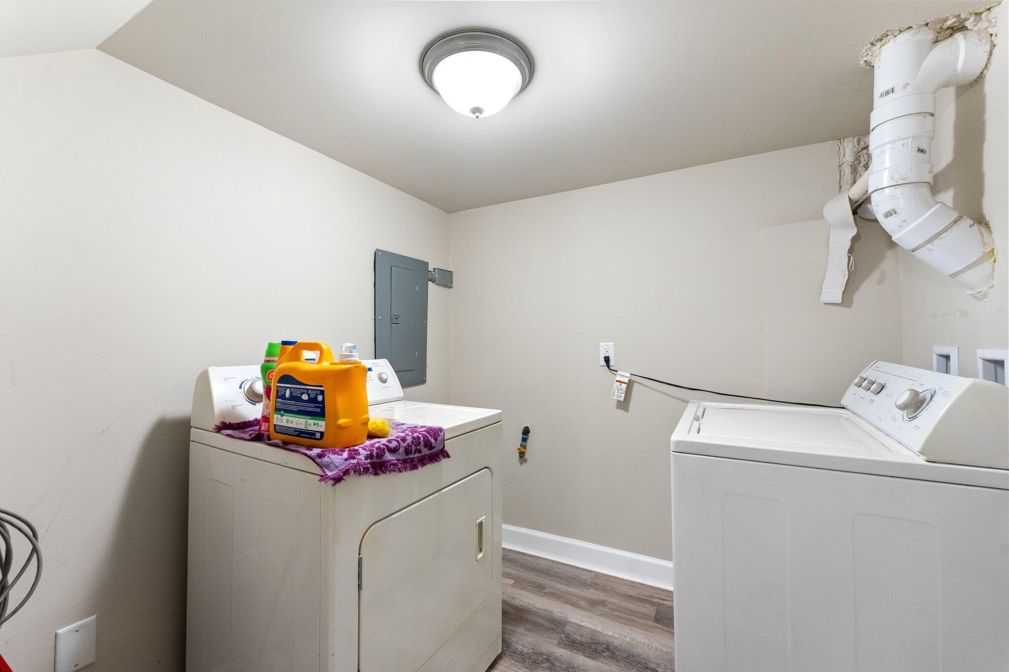 2852 Clay Street, Lake Station, IN 46405; Image #22