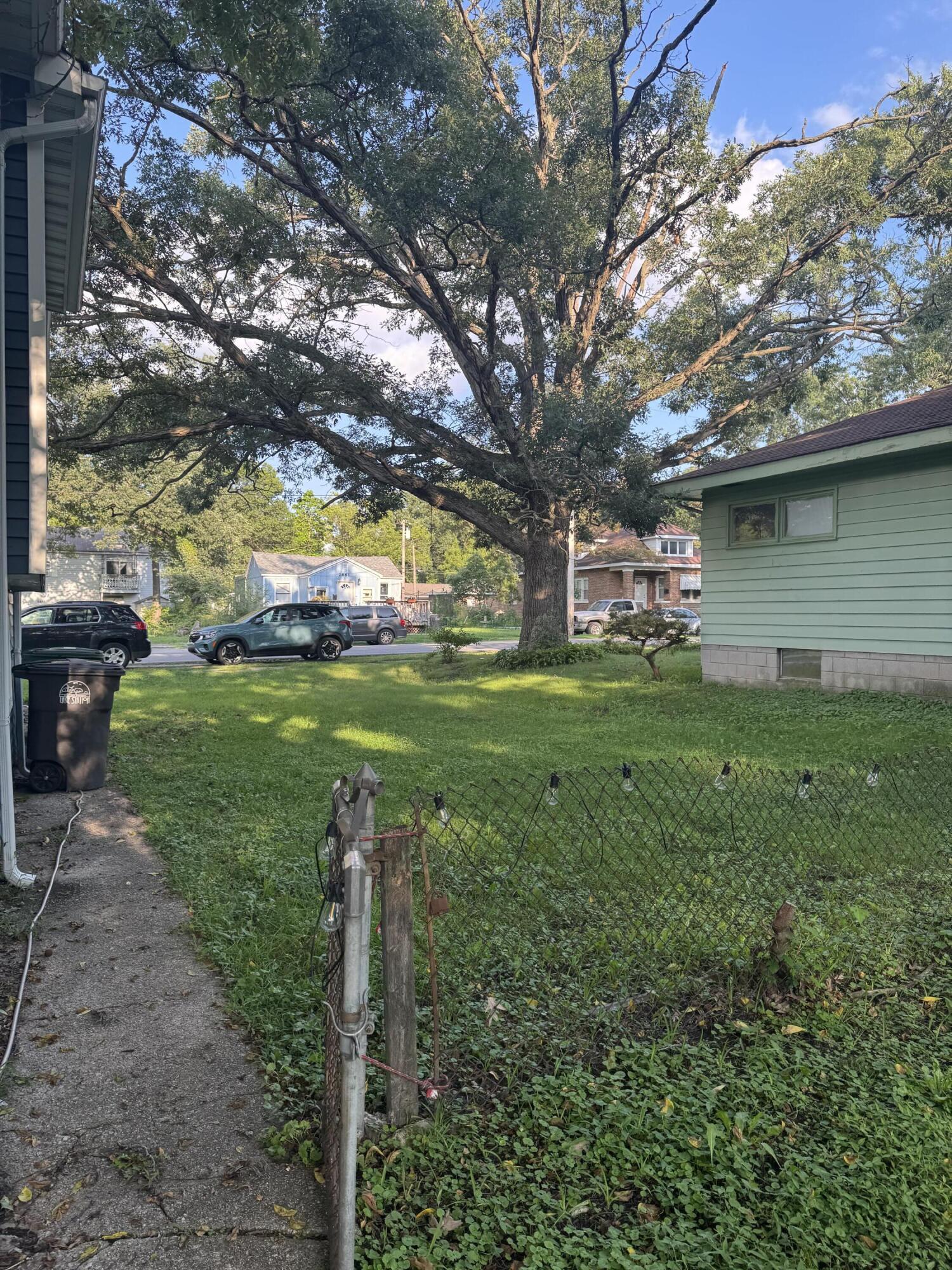 2852 Clay Street, Lake Station, IN 46405; Image #27