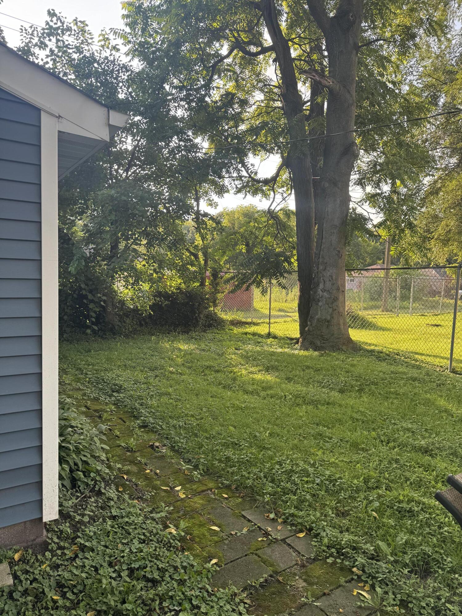2852 Clay Street, Lake Station, IN 46405; Image #28