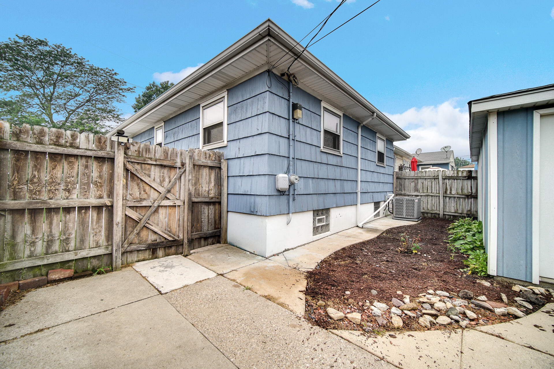 1325 Lake Avenue, Whiting, IN 46394; Image #23
