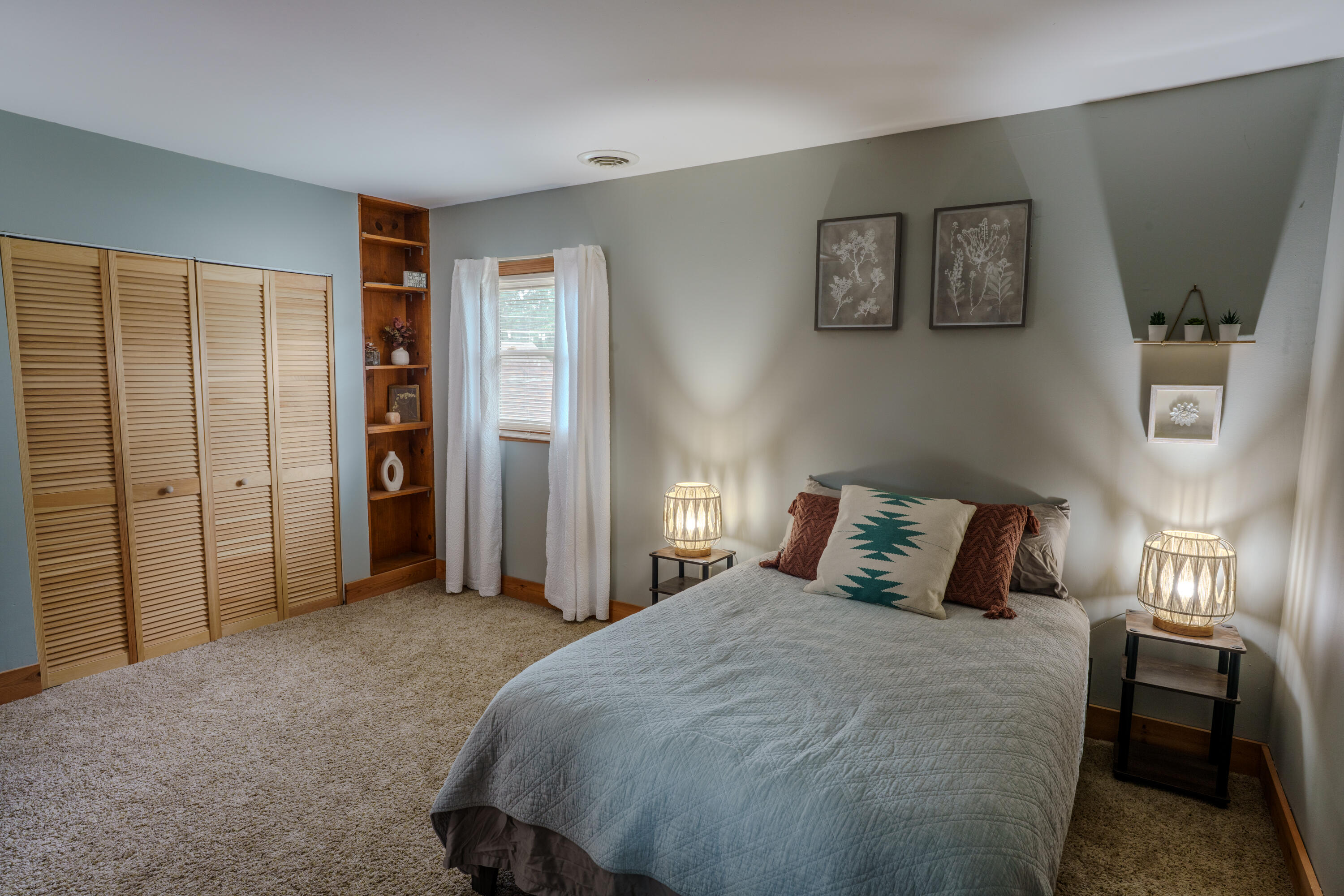405 E Chicago Street, Valparaiso, IN 46383; Image #19