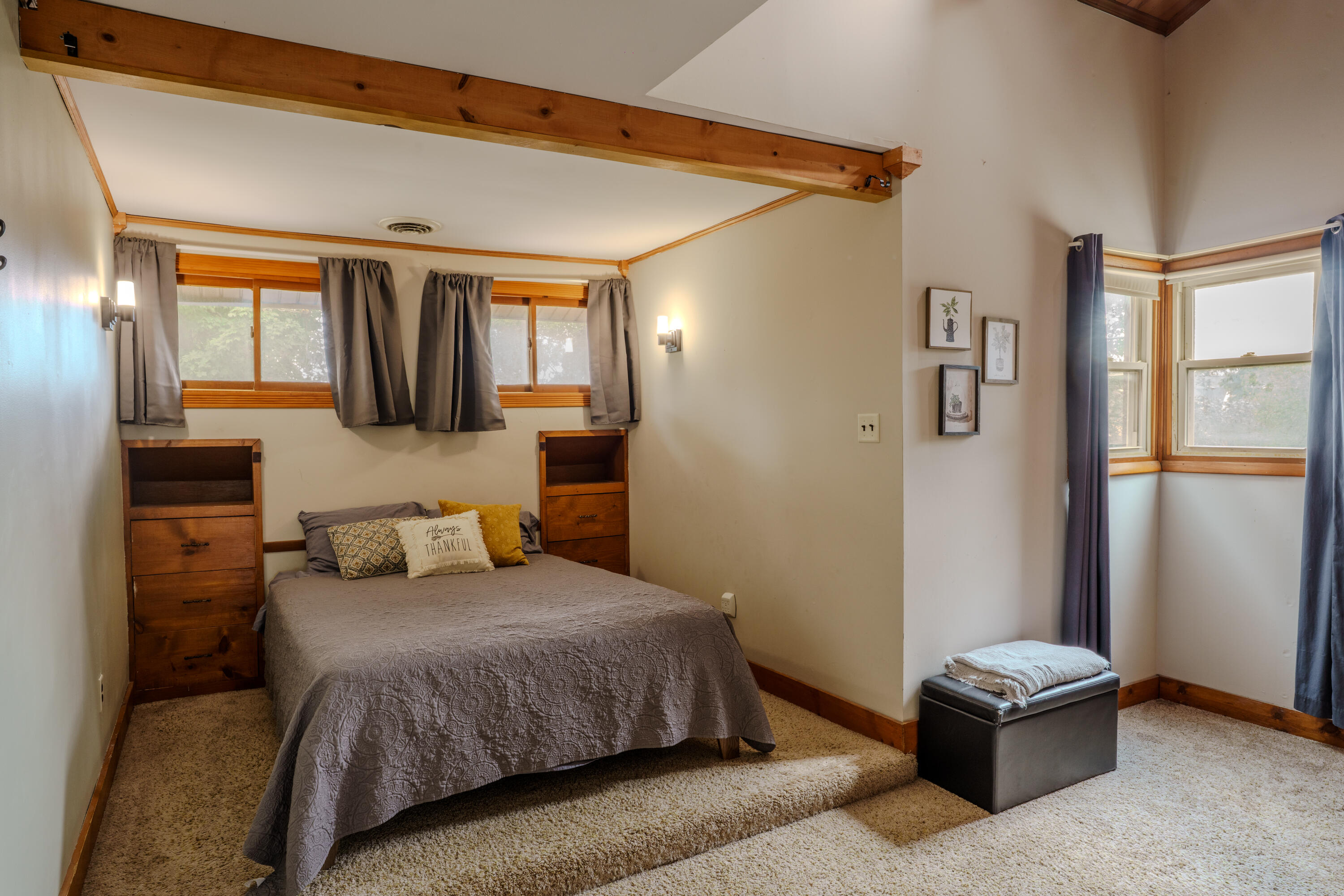 405 E Chicago Street, Valparaiso, IN 46383; Image #21