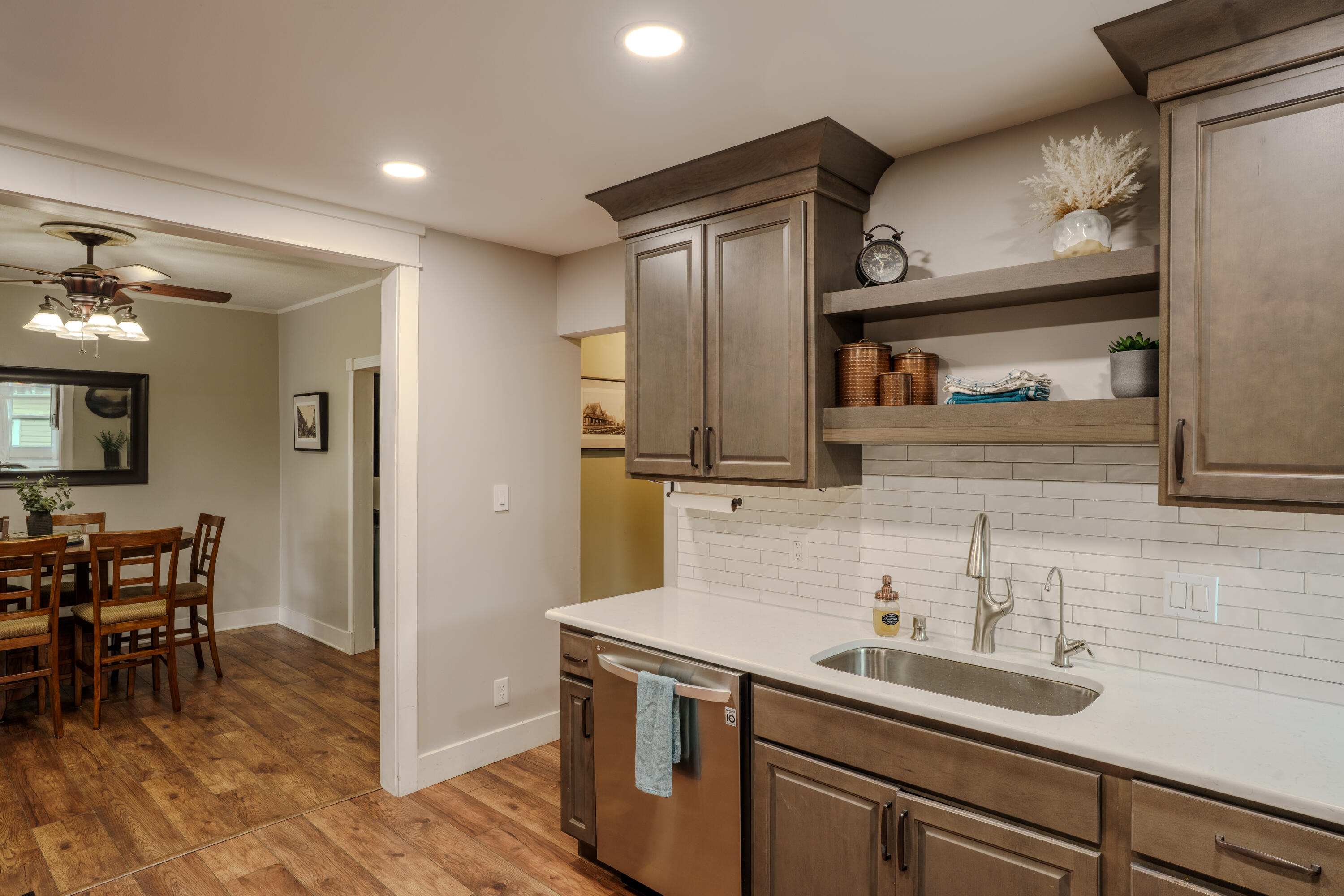 405 E Chicago Street, Valparaiso, IN 46383; Image #8