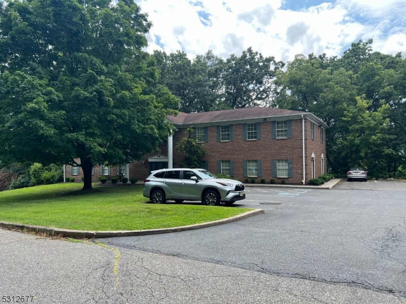 7 Manor Dr #232