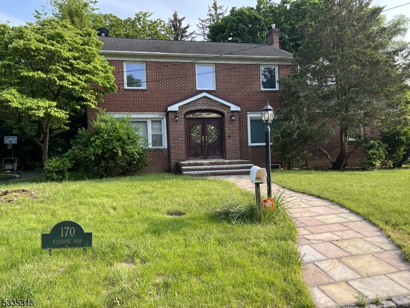 170 Windsor Way