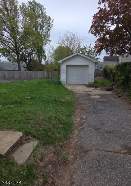 157 Westfield Ave