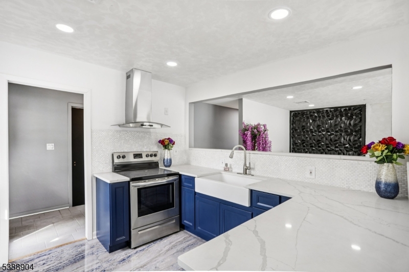 112 Park Pl
