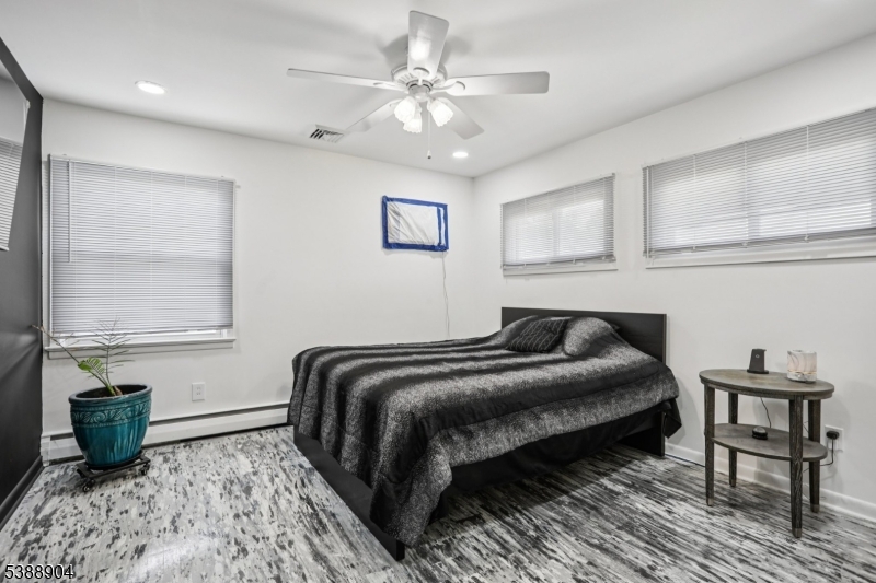 112 Park Pl