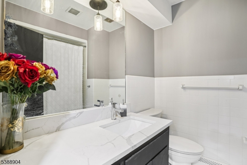 112 Park Pl