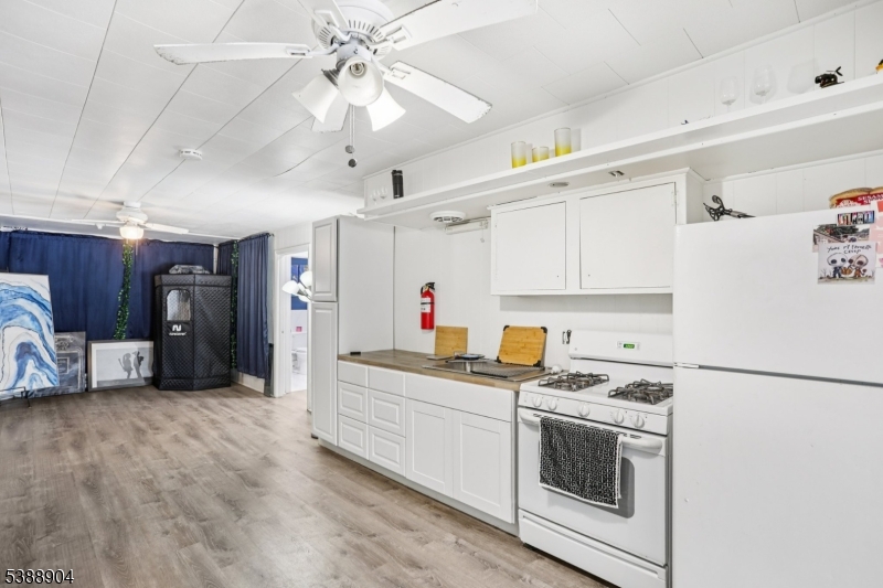 112 Park Pl
