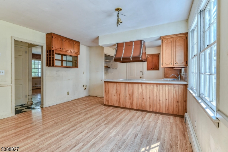 43 Sunlit Dr