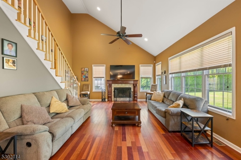107 Hamilton Trl