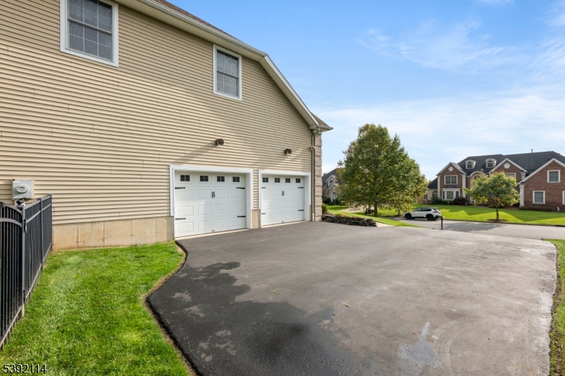 107 Hamilton Trl