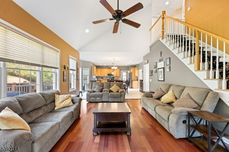 107 Hamilton Trl