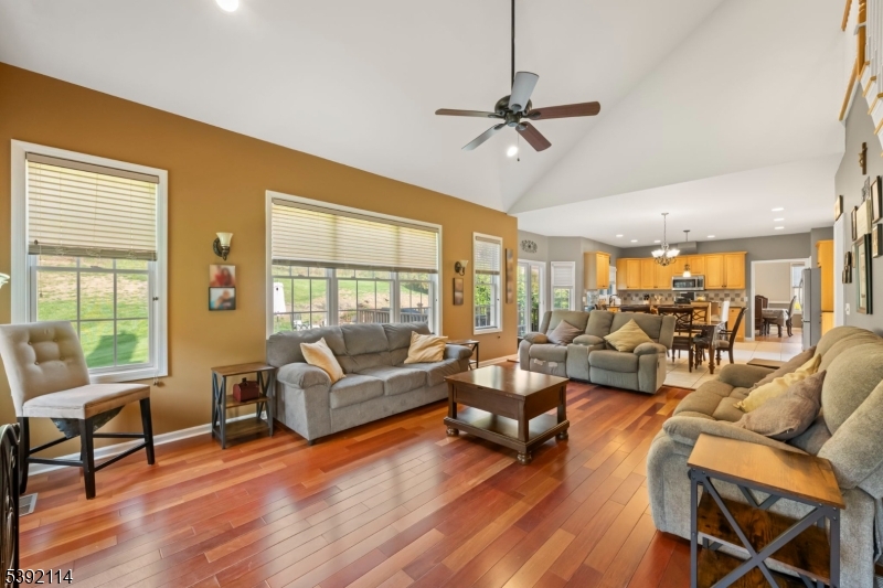 107 Hamilton Trl