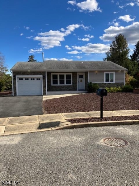 5 Shaw Ct