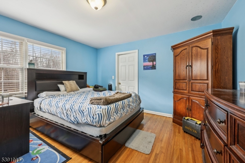 73 Edison Rd