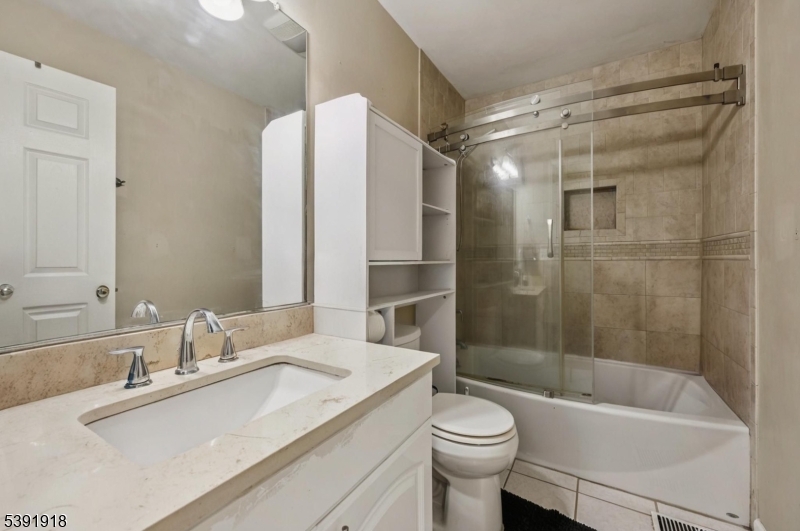 73 Edison Rd