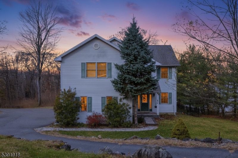 73 Edison Rd