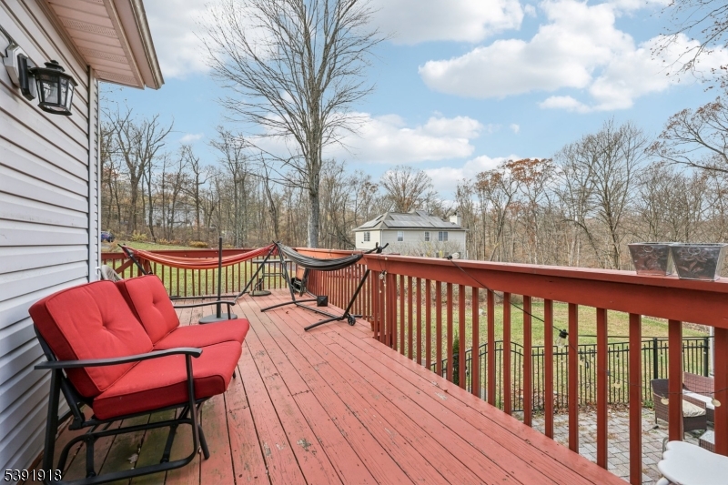 73 Edison Rd