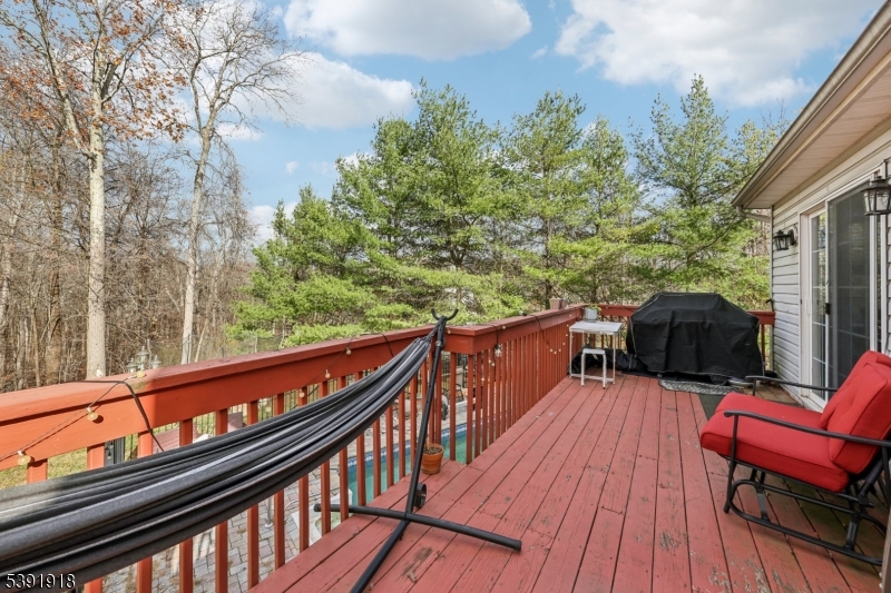 73 Edison Rd