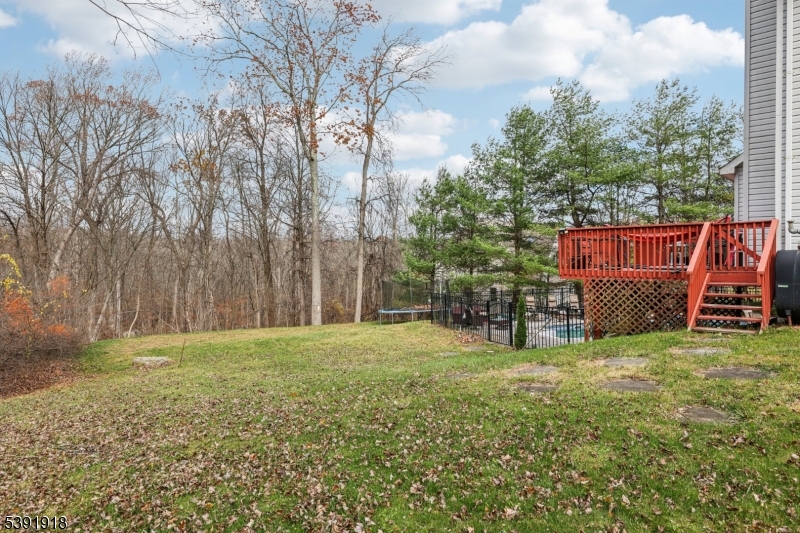 73 Edison Rd