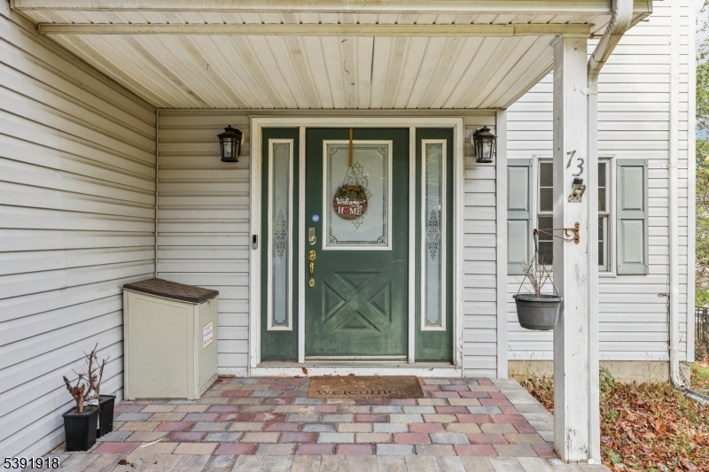 73 Edison Rd