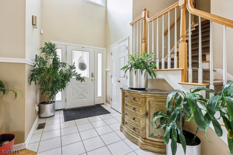 73 Edison Rd