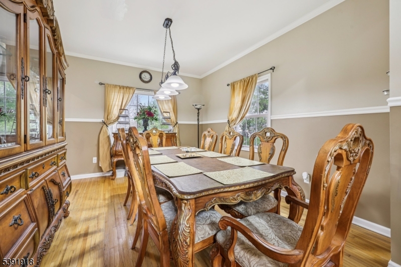 73 Edison Rd