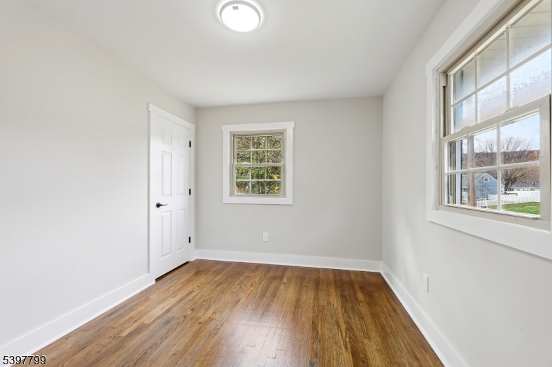 6 Van Buren Ave